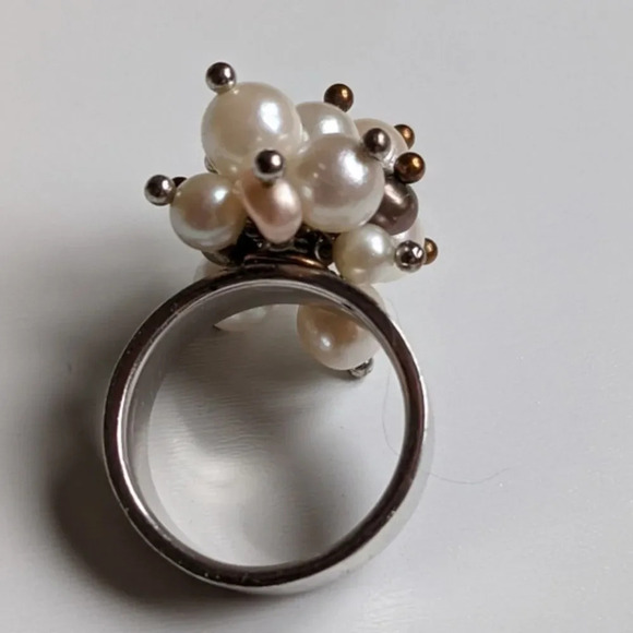 Atomic Pearl Ring - Picture 5 of 5